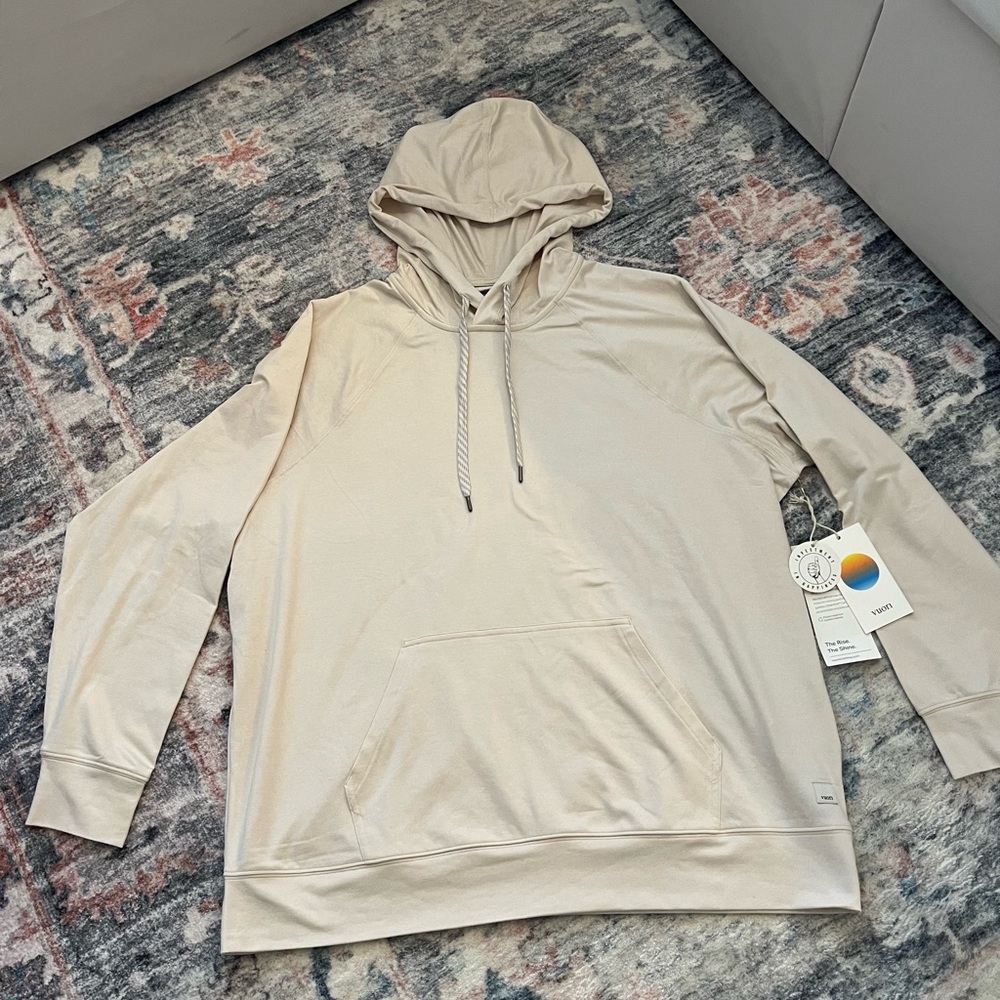 Vuori Halo Oversized Hoodie | Womens | Cream - Picture 3 of 5